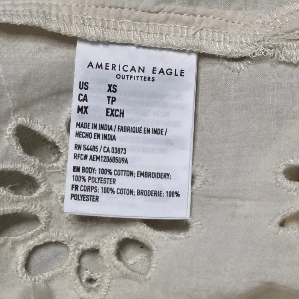 American Eagle Eyelet Button Down Shirt Cream Beige Top Blouse XSmall NWT